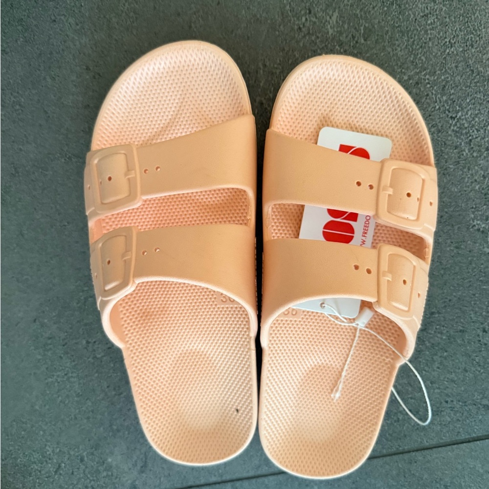 Pink Freedom Moses Sandal